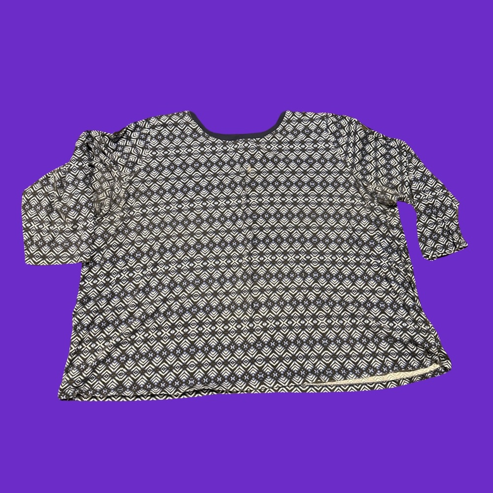 Roaman’s 3X 3/4 sleeve top